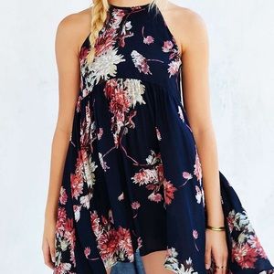 URBAN OUTFITTERS HI LOW FLORAL DRESS